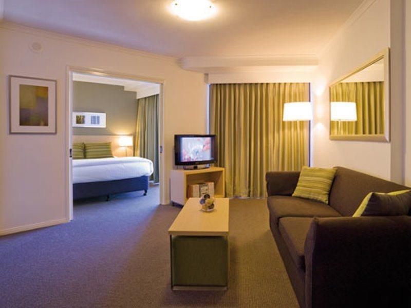 Adina Apartment Hotel Brisbane Exteriör bild